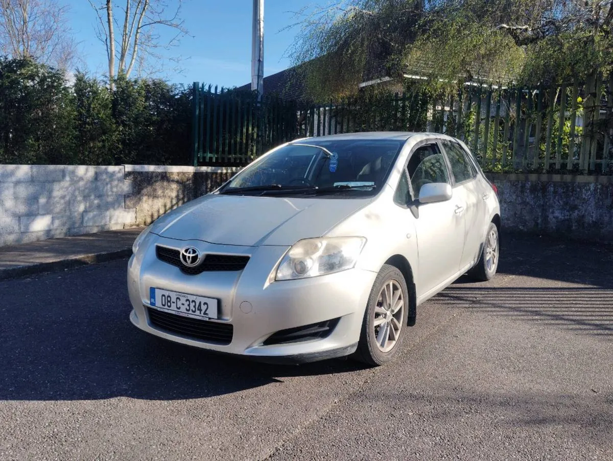 2008 Toyota Auris - Image 1