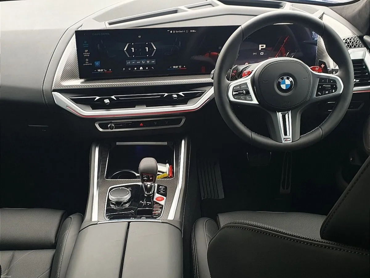 BMW XM 50e - Image 4