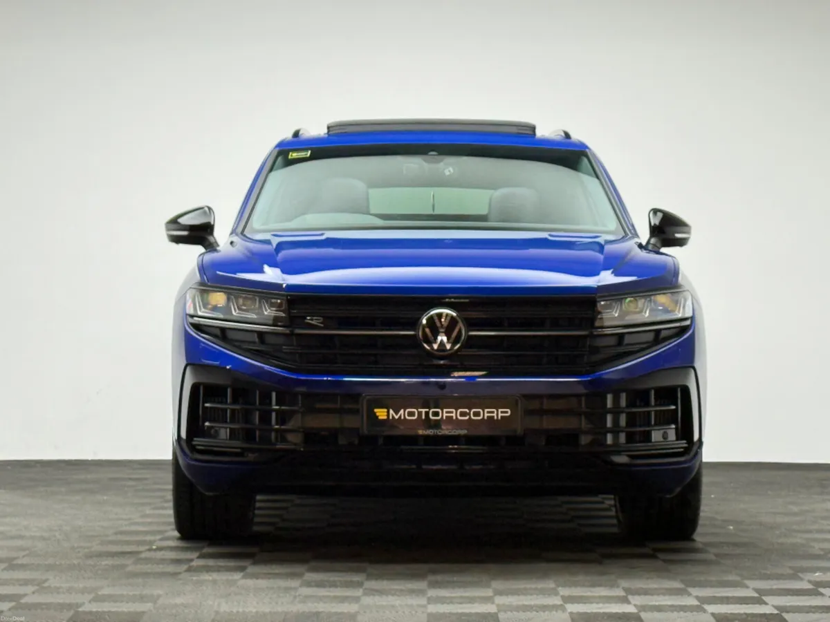 Volkswagen Touareg R V6 3.0 TSI PHEV 462HP - Image 2