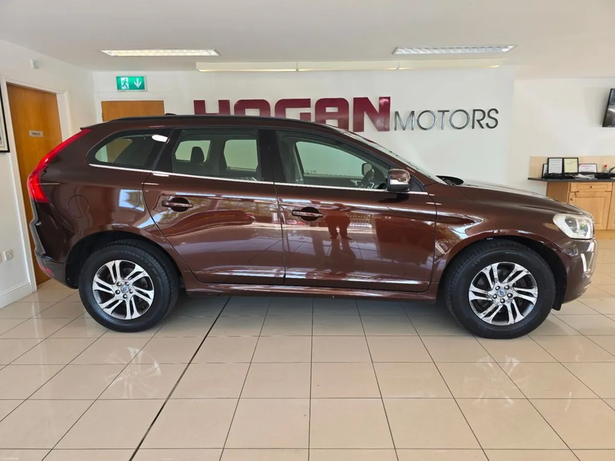 Volvo XC60 2.0 D4 SE NAV 181BHP 5DR - Image 3