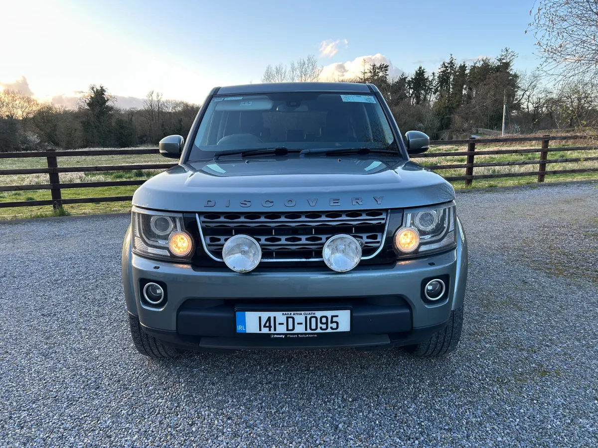2014 Discovery 4 TDV6 XE Crewcab - Image 2