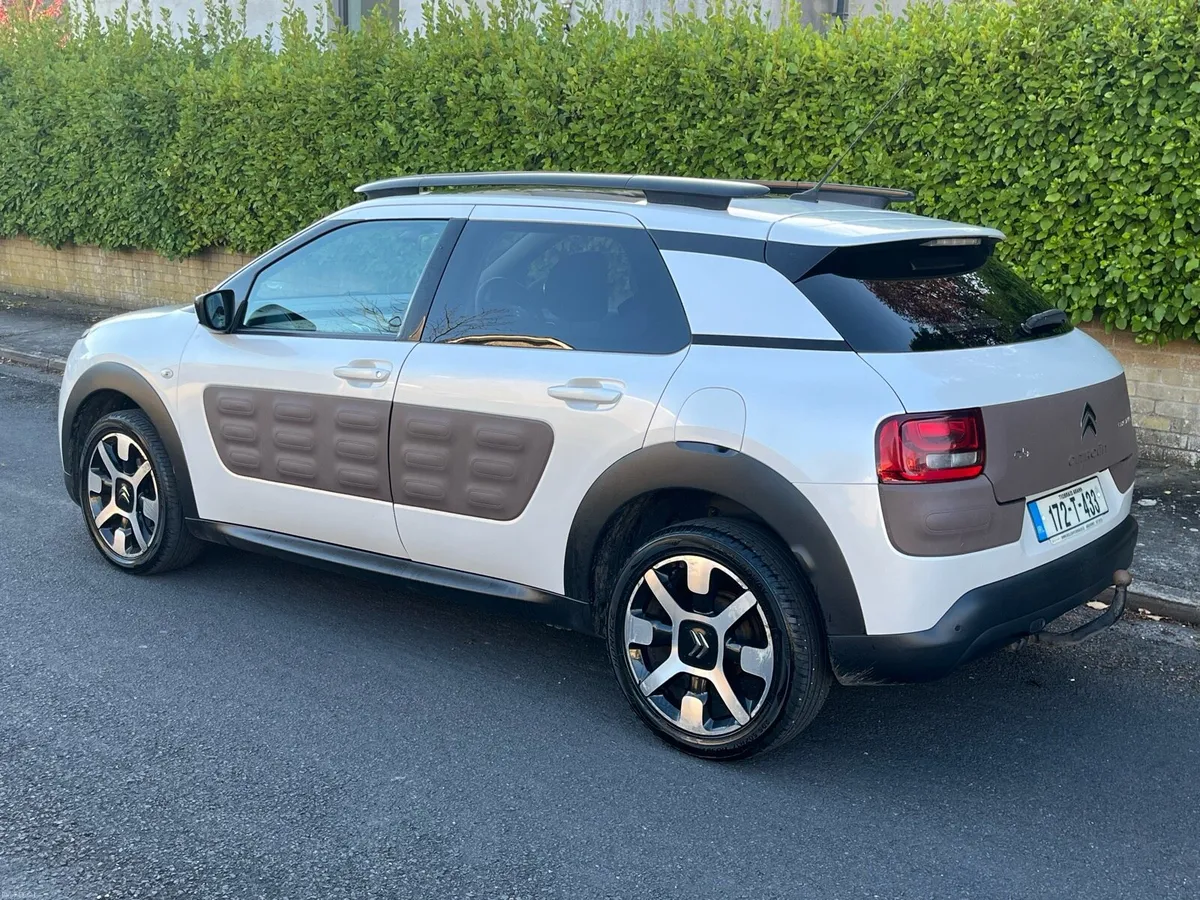 2017 C4 CACTUS, Diesel, ONLY 100k km - Image 4