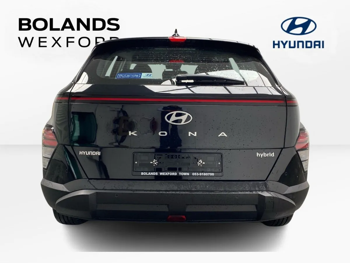 Hyundai KONA Hybrid Signature - Image 3