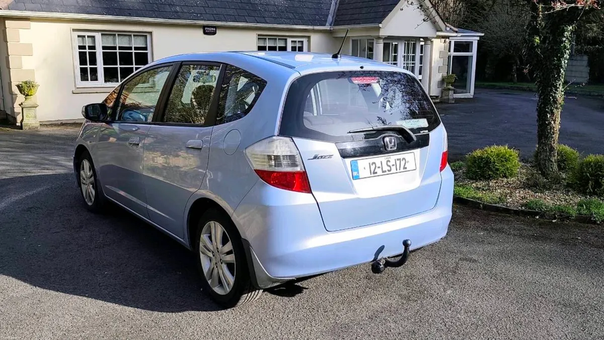 Honda Jazz low millage NCT05/27 TAX05/26 - Image 4