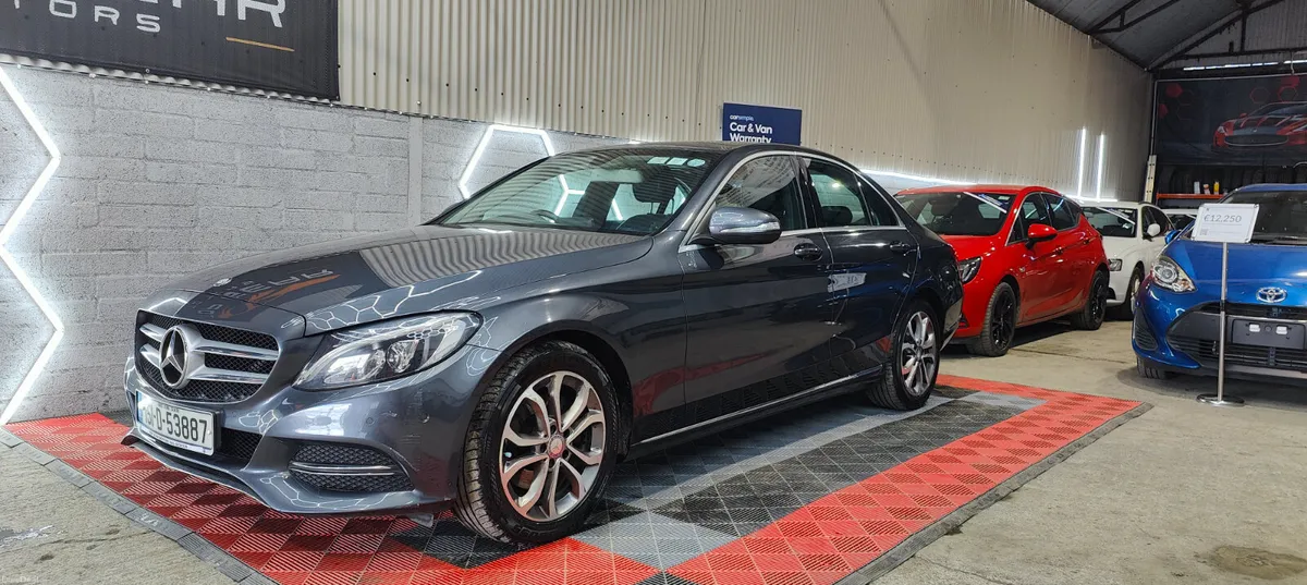 2015 Mercedes-Benz C-Class BLUETEC - Image 3