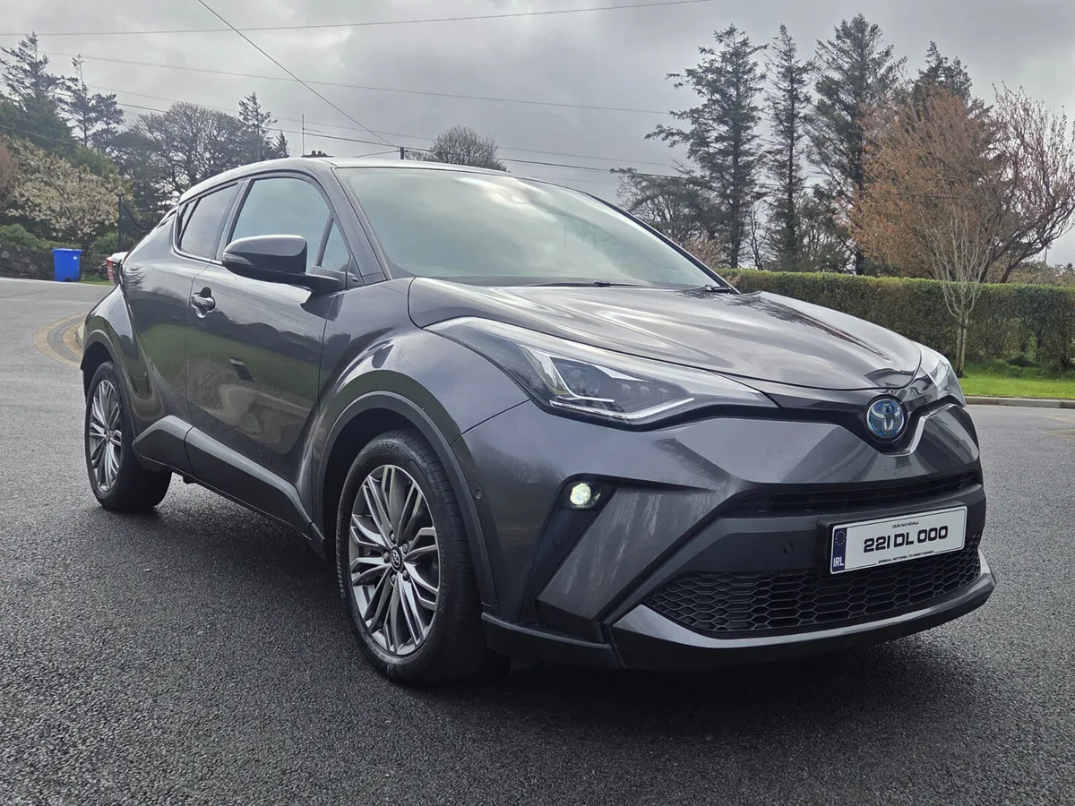2022 TOYOTA C HR 1.8 HYBRID EXCEL 122BHP - Image 2