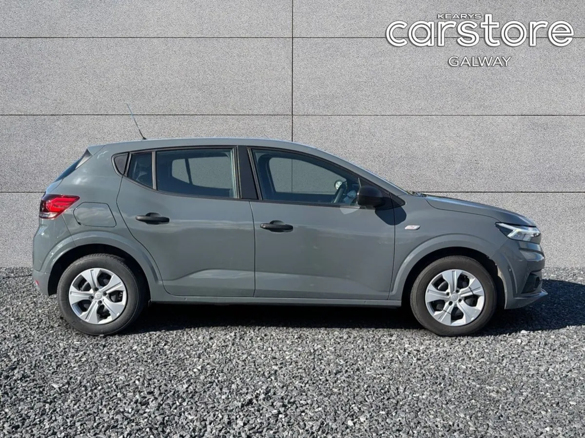 Dacia Sandero TCe 90 Essential - Image 2