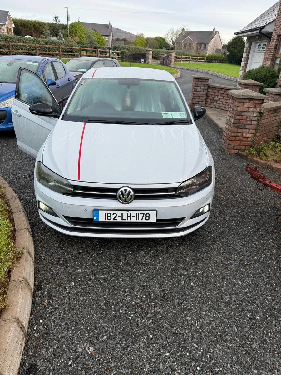 Volkswagen polo - Image 2
