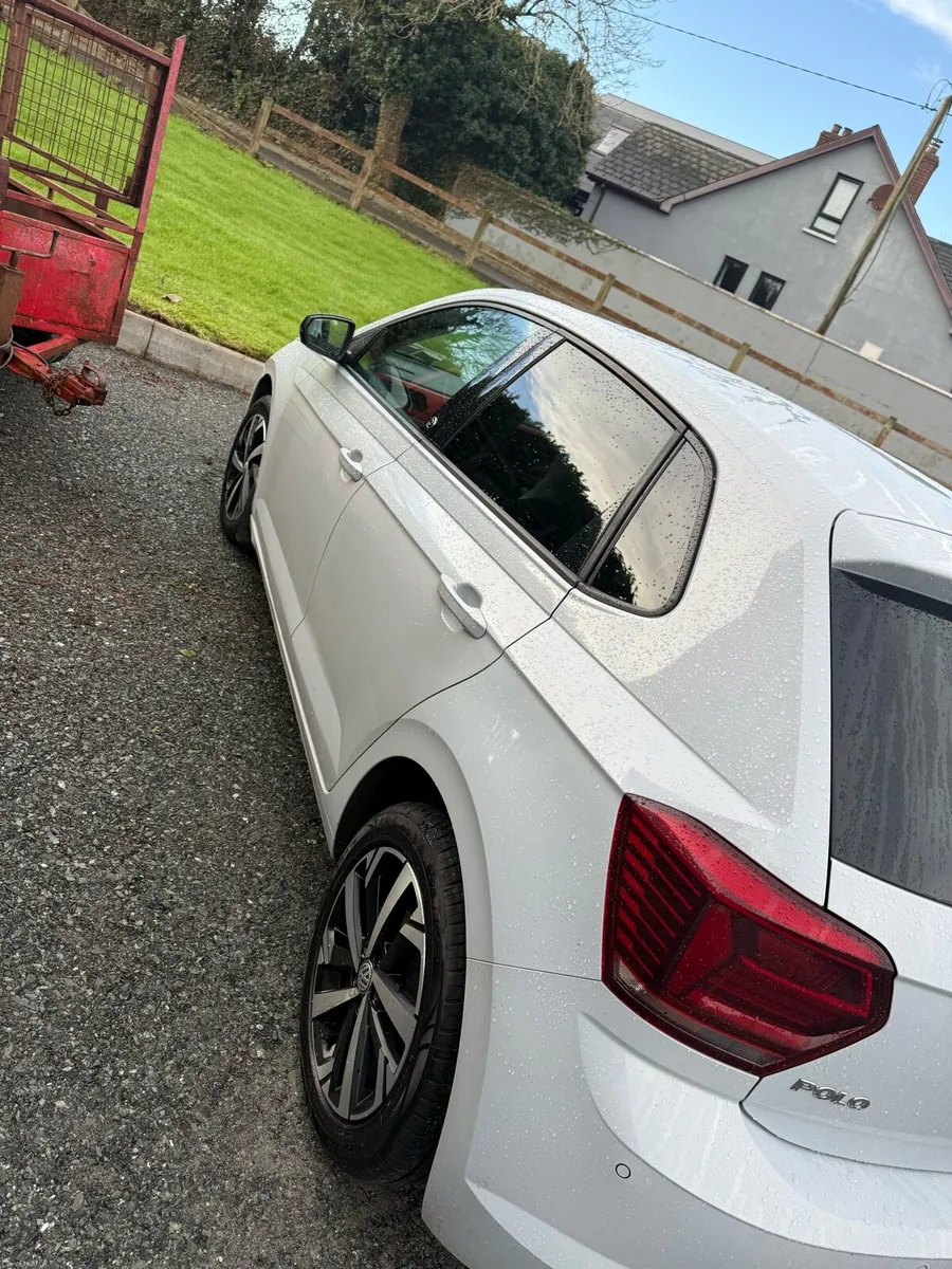 Volkswagen polo - Image 4