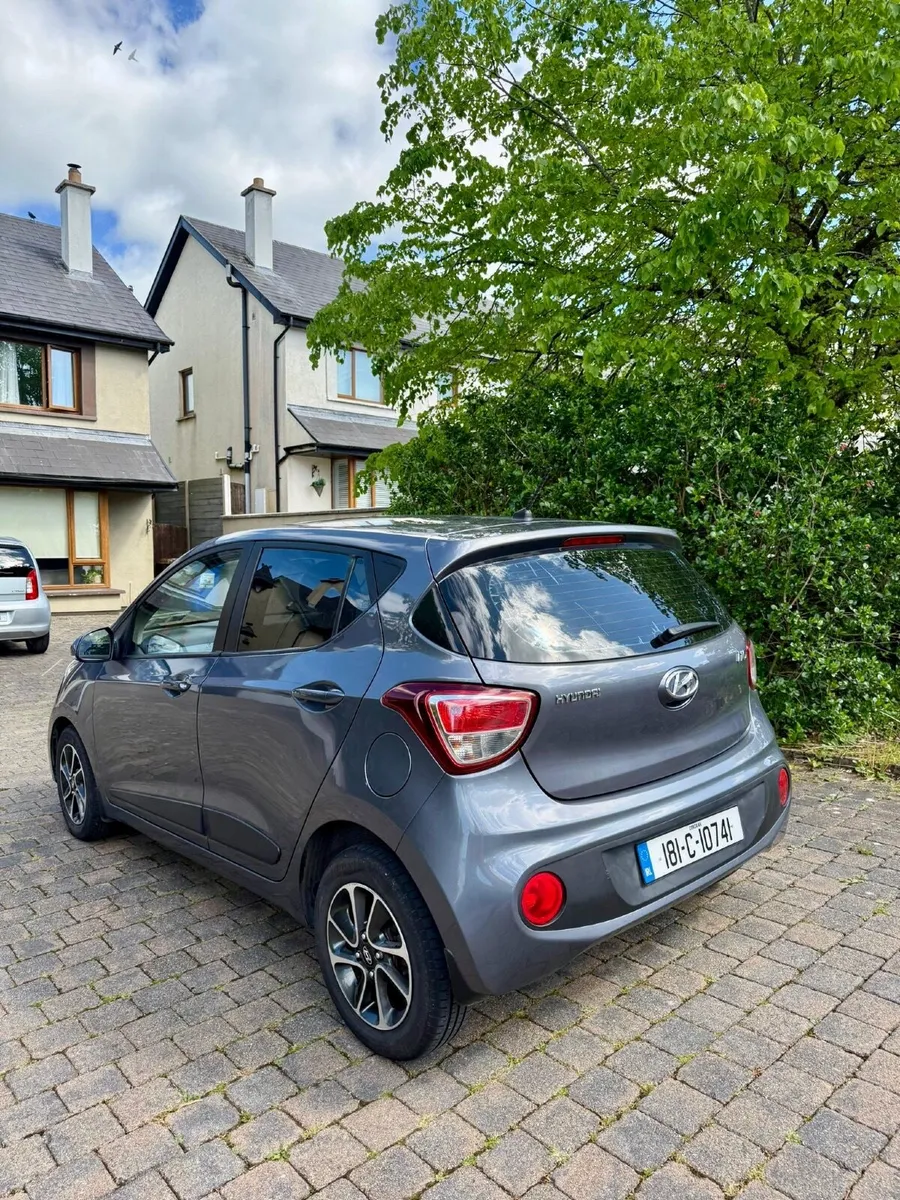 Hyundai i10 2018 - LOW KM - Image 2