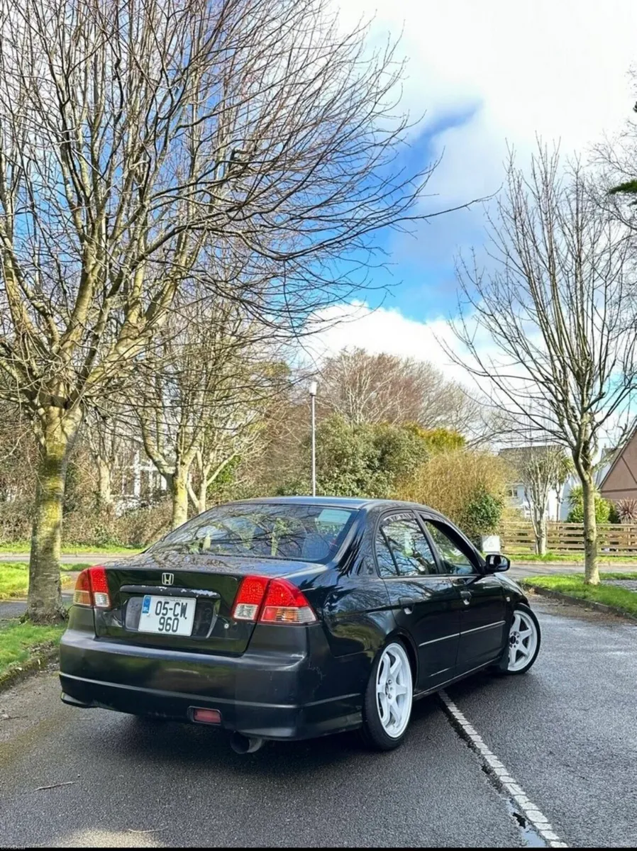 Honda Civic - Image 3