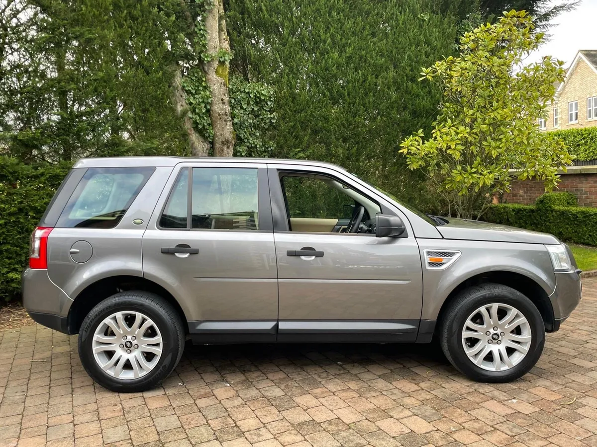 LANDROVER / FREELANDER 2 - Image 4