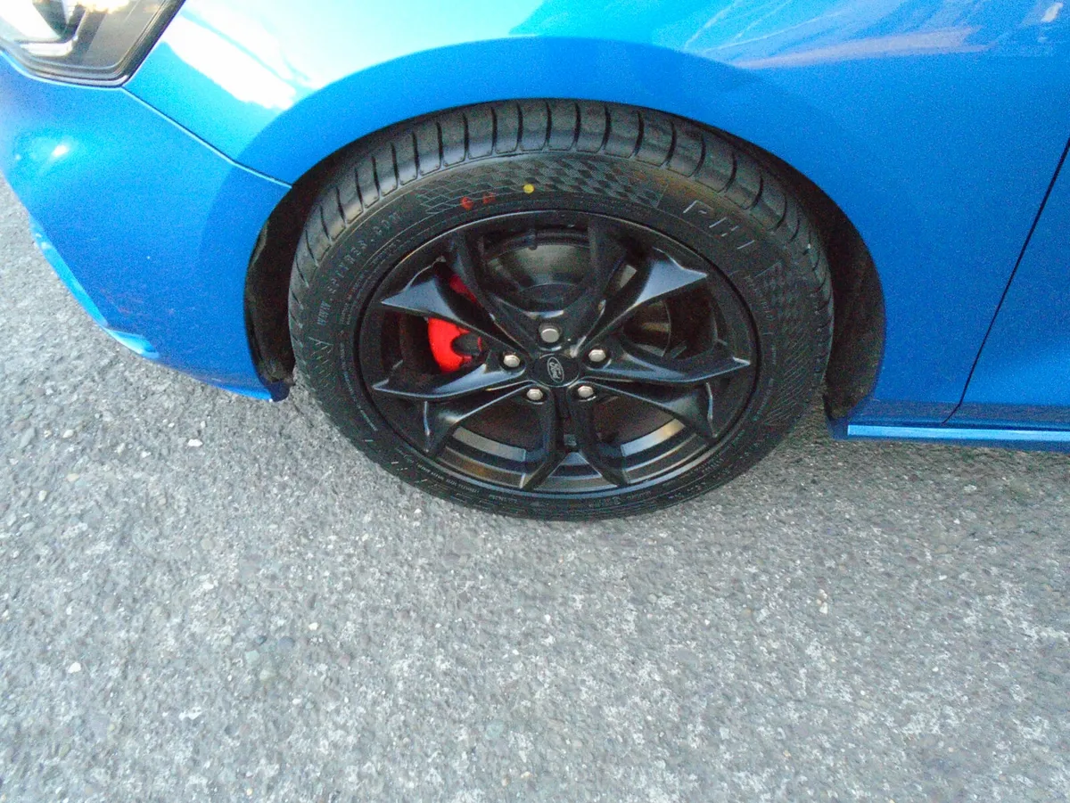 Ford Focus 2019 - Image 4