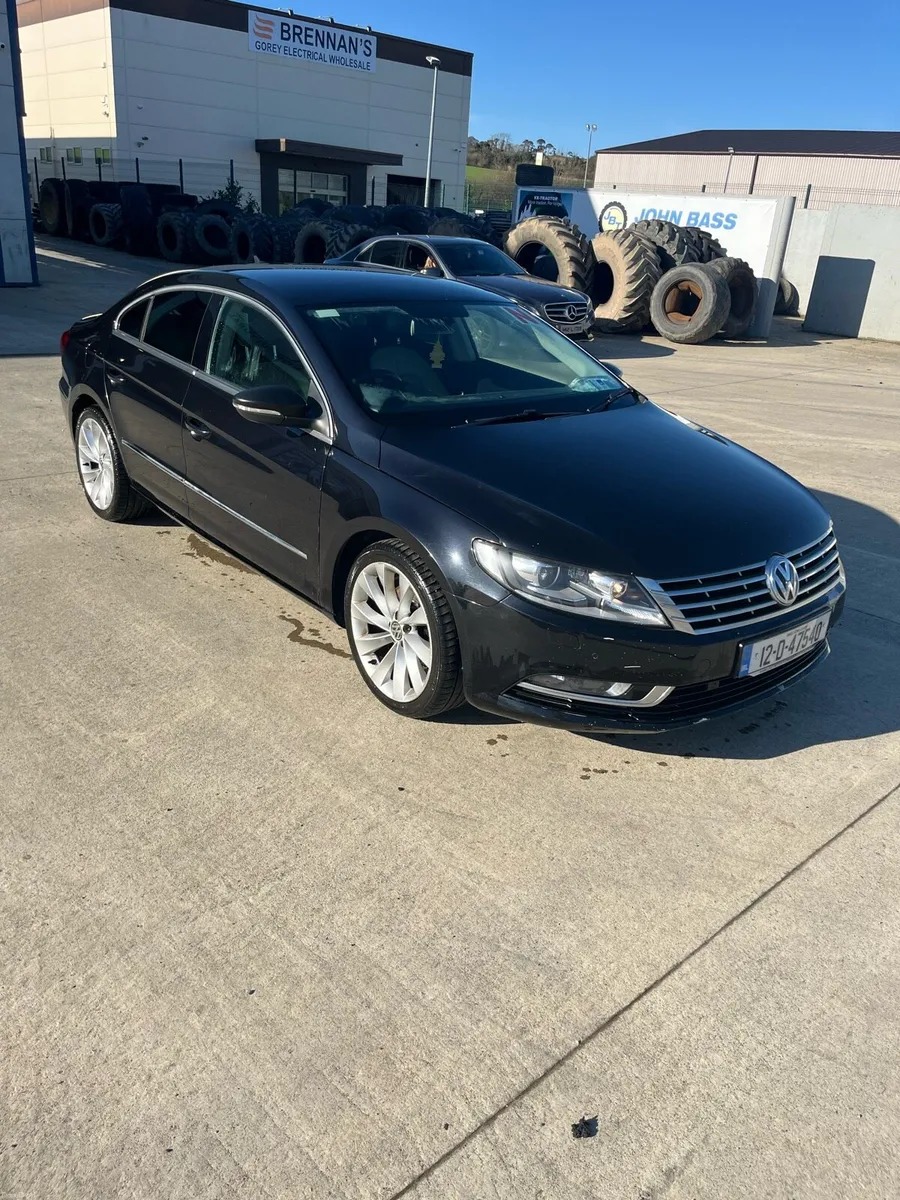 Volkswagen Passat CC - Image 2