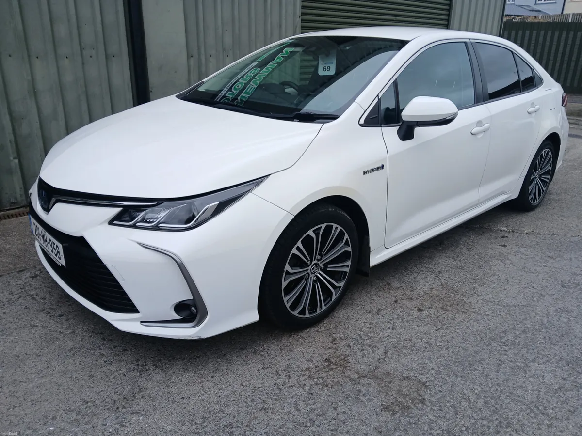 Toyota Corolla luna sport hybrid auto 2020 - Image 4