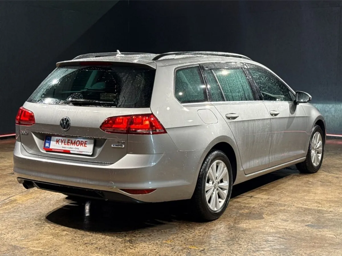 Volkswagen Golf TSI COMFORT LINE ESTATE - FACTORY - Image 4