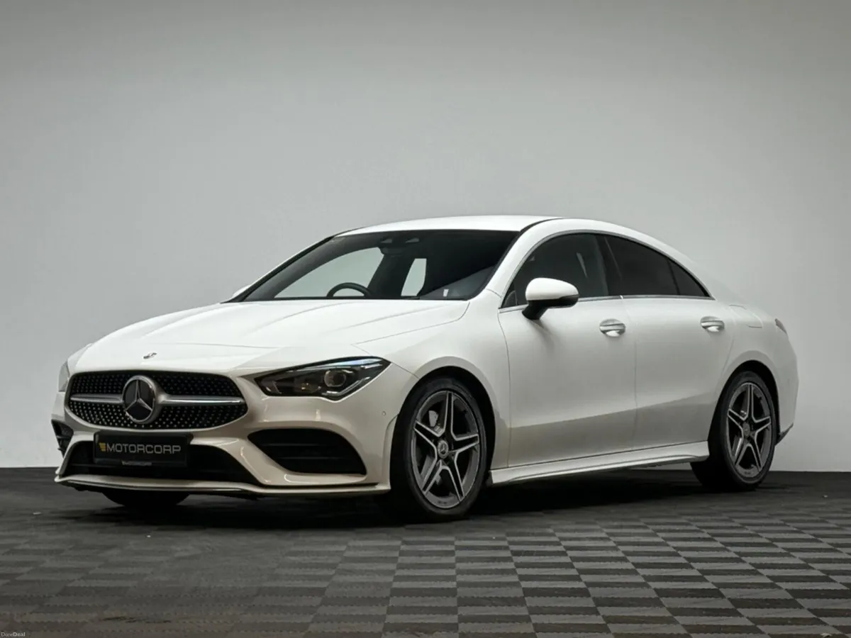 Mercedes-Benz CLA 220D AMG LINE PREMIUM - Image 3