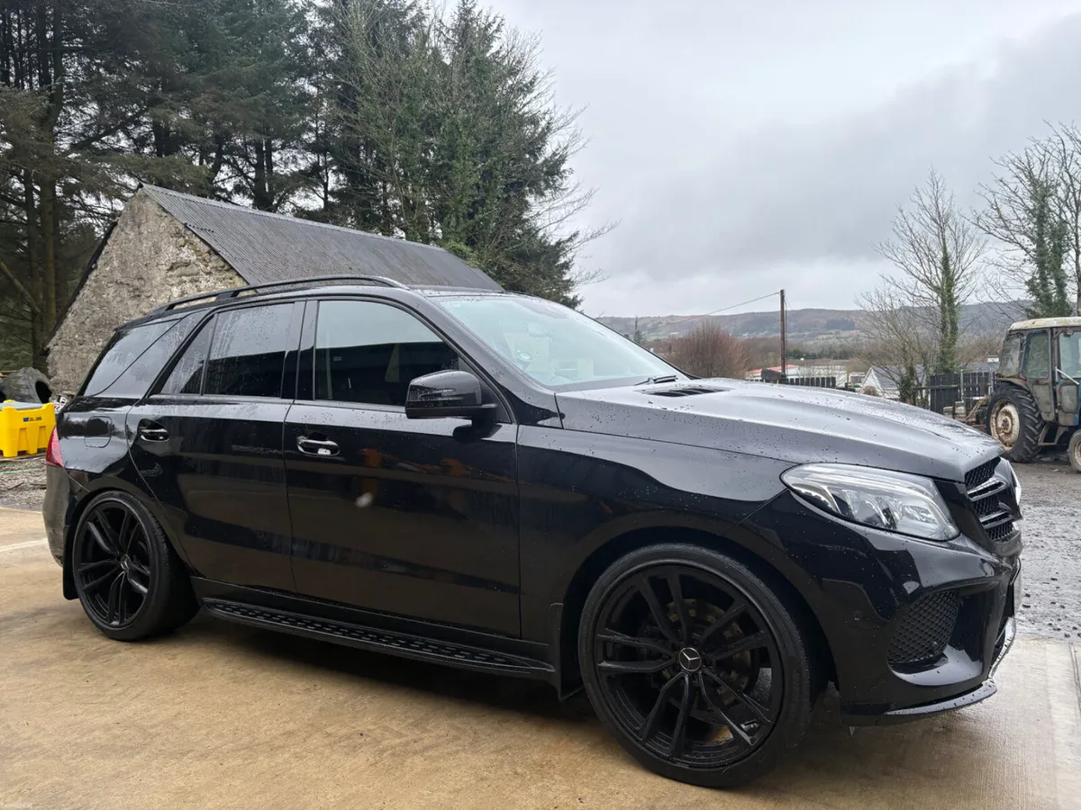2016 Mercedes GLE 350d 4Matic AMG - Image 2