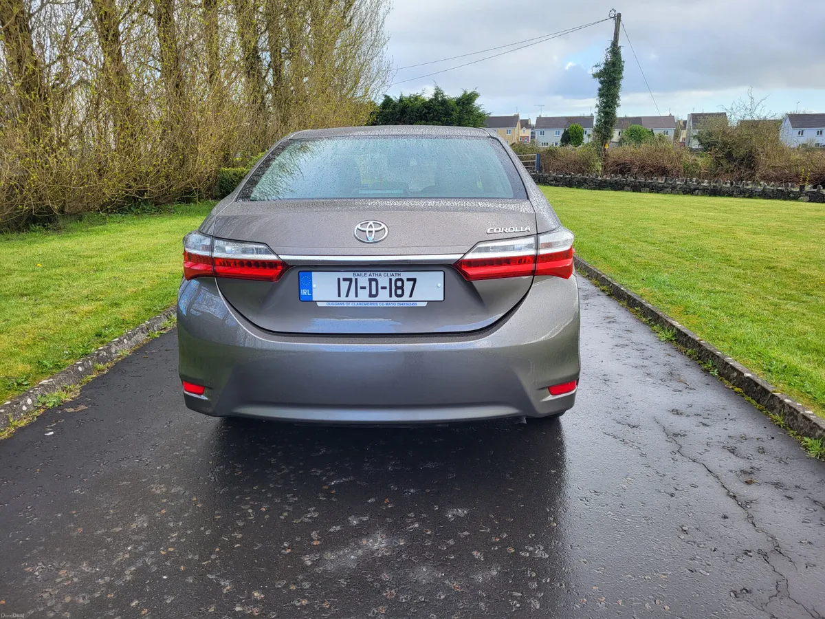 Toyota Corolla 1.4 D4D . LOW KMS. - Image 3