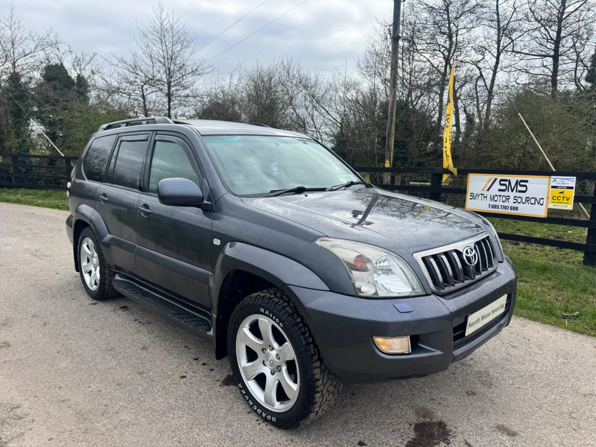 08 Toyota Land Cruiser LC5 on Air 165k****** - Image 1