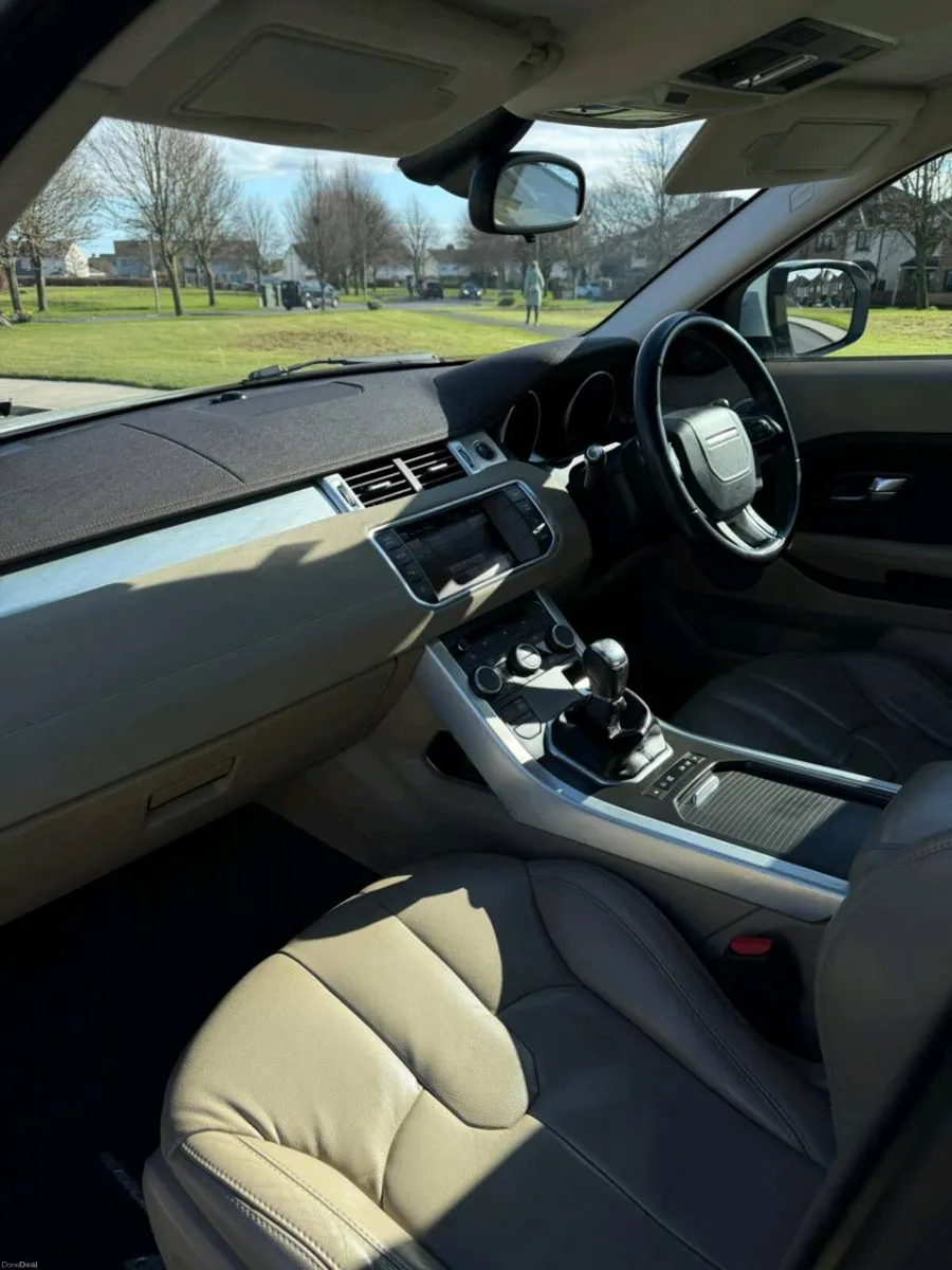 Ranger ROVER EVOQUE 4x4 - Image 4