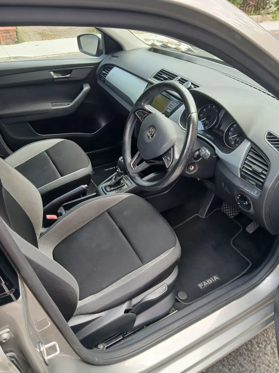 Skoda Fabia 2016 - Image 3