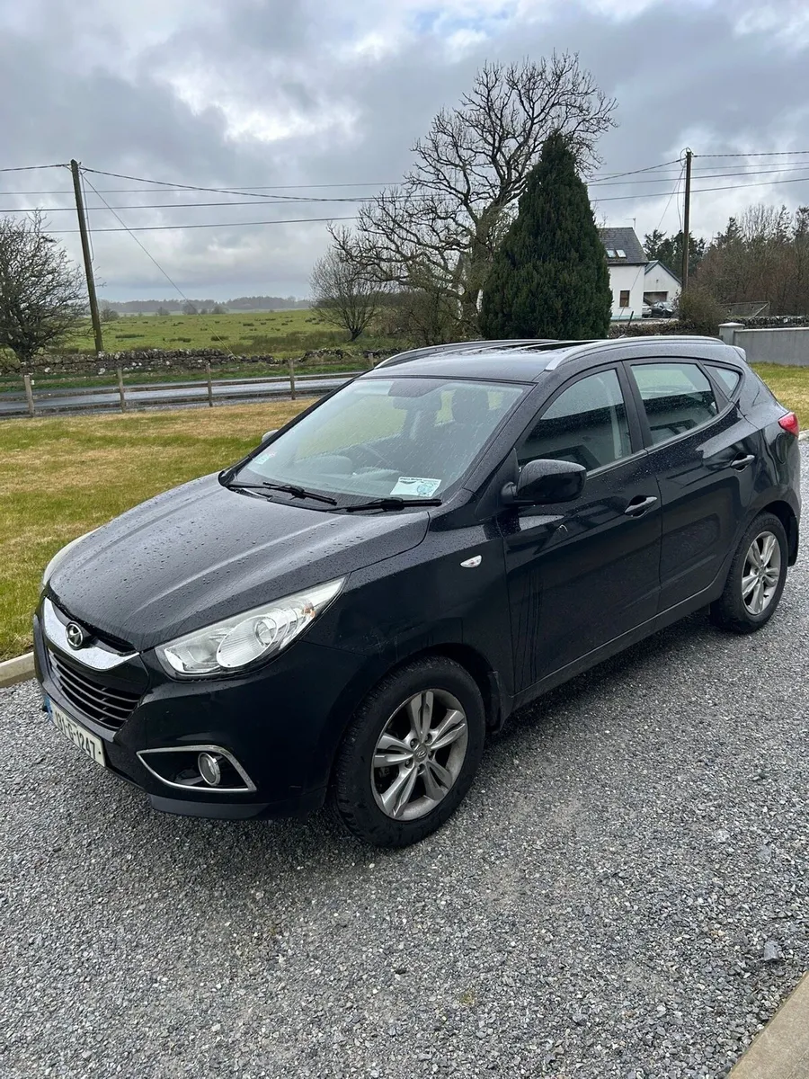 Hyundai ix35 - Image 1
