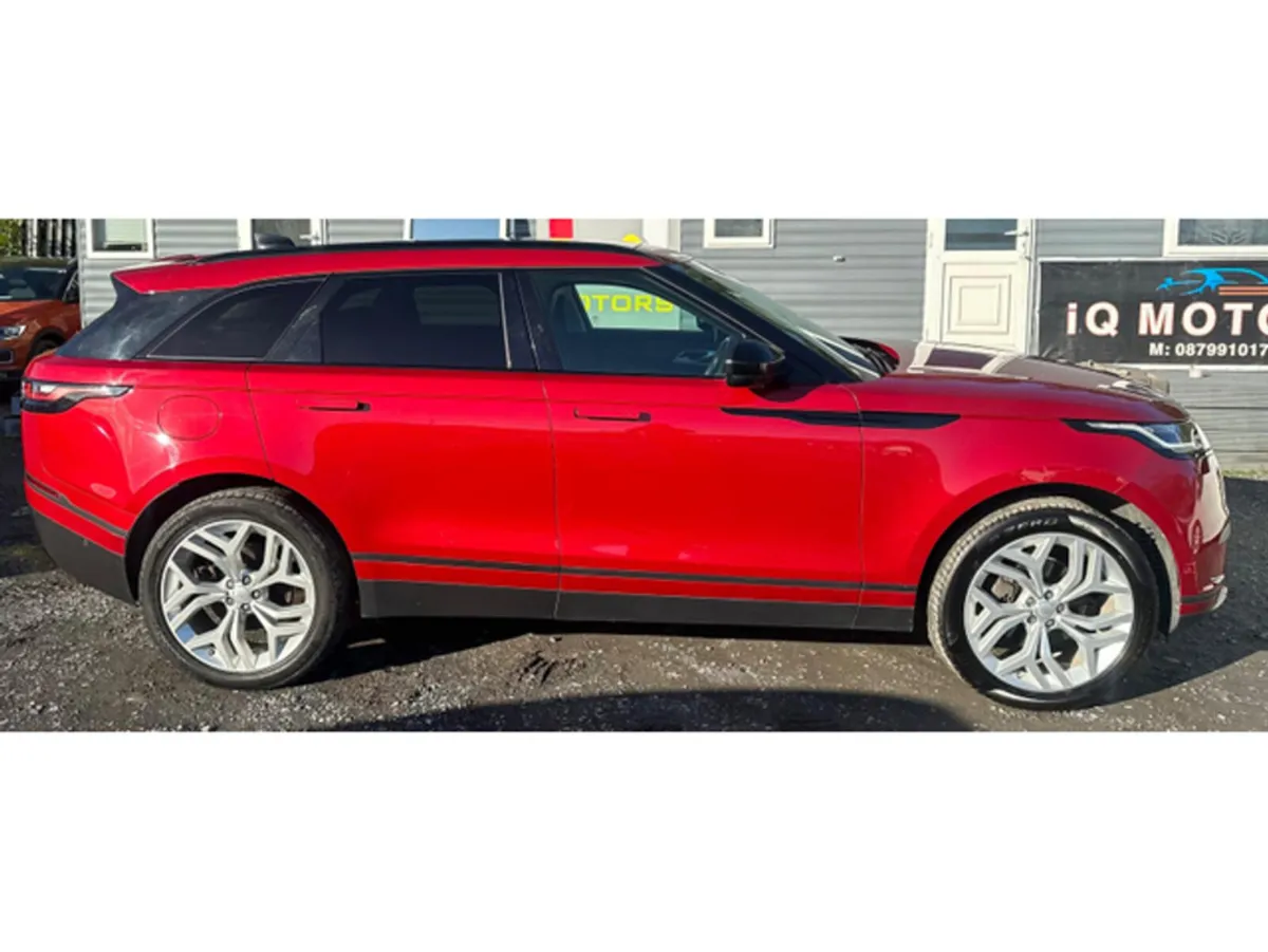 Land Rover Range Rover Velar 2.0L Diesel Automatic - Image 4