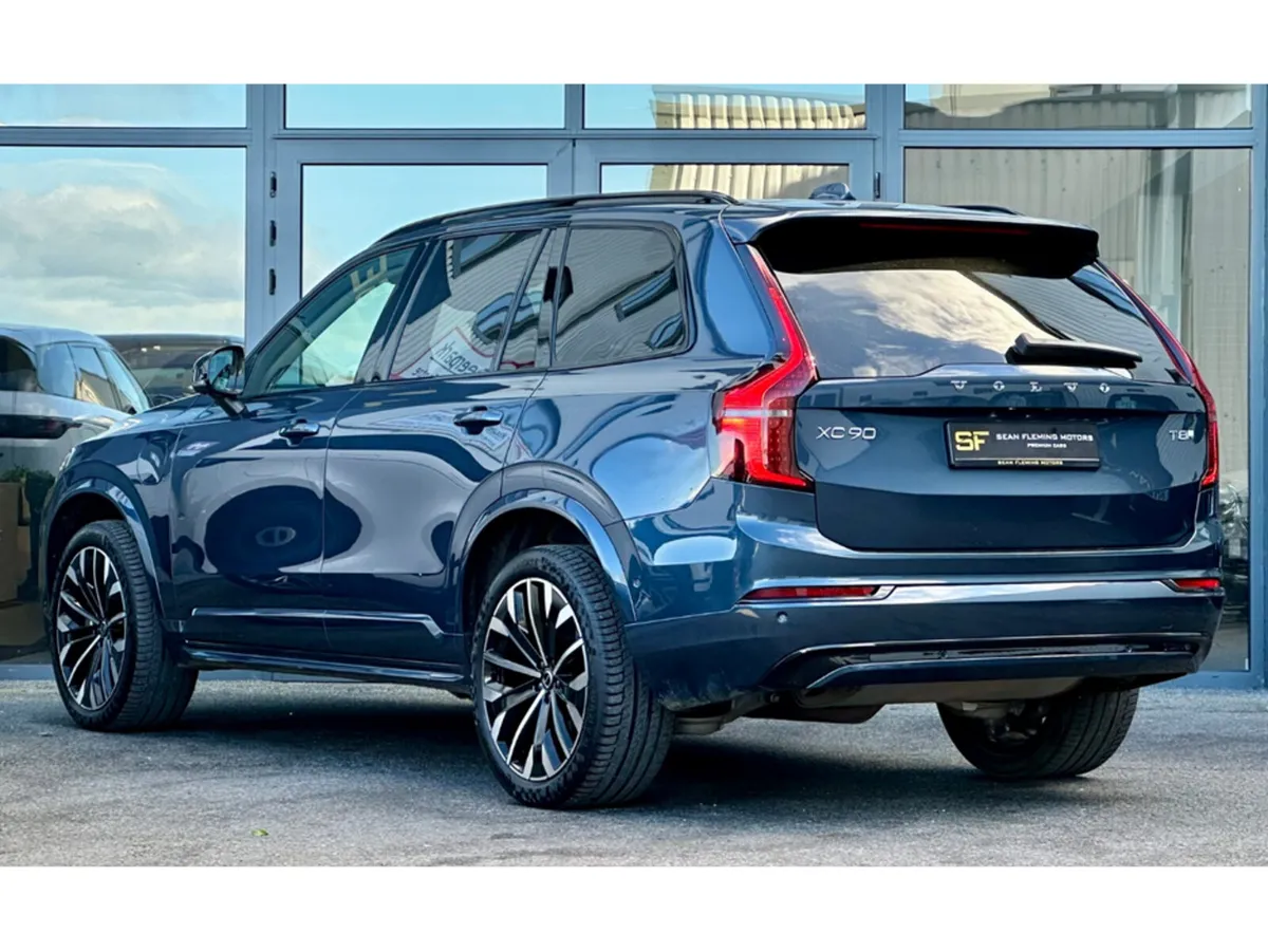 Volvo XC90 ULTRA T8 PHEV AWD AU - Image 4