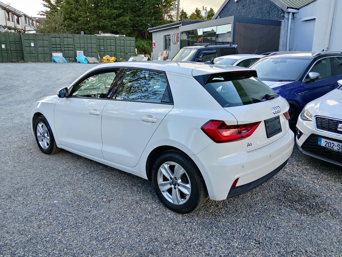 Audi A1 Sportback 1.0 Auto - Image 4