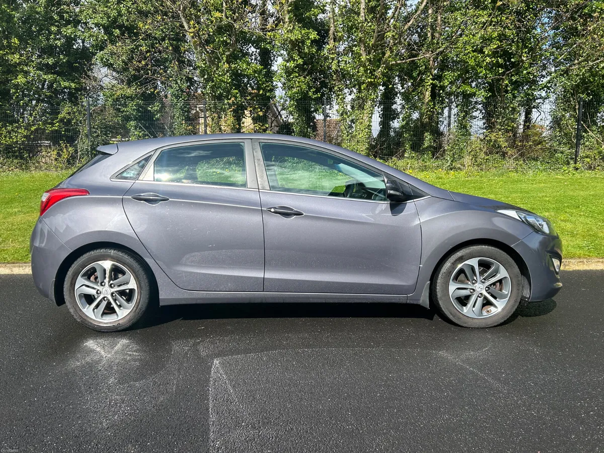 Hyundai i30 2016(NCT 11/26 TAX 06/26) - Image 3