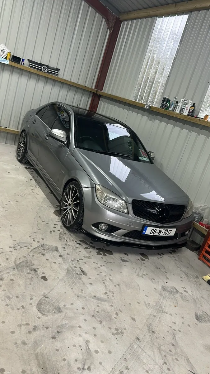 Mercedes Benz C180 - Image 3