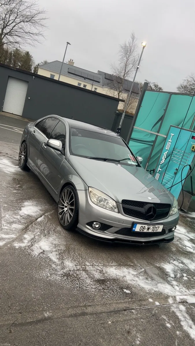 Mercedes Benz C180 - Image 4