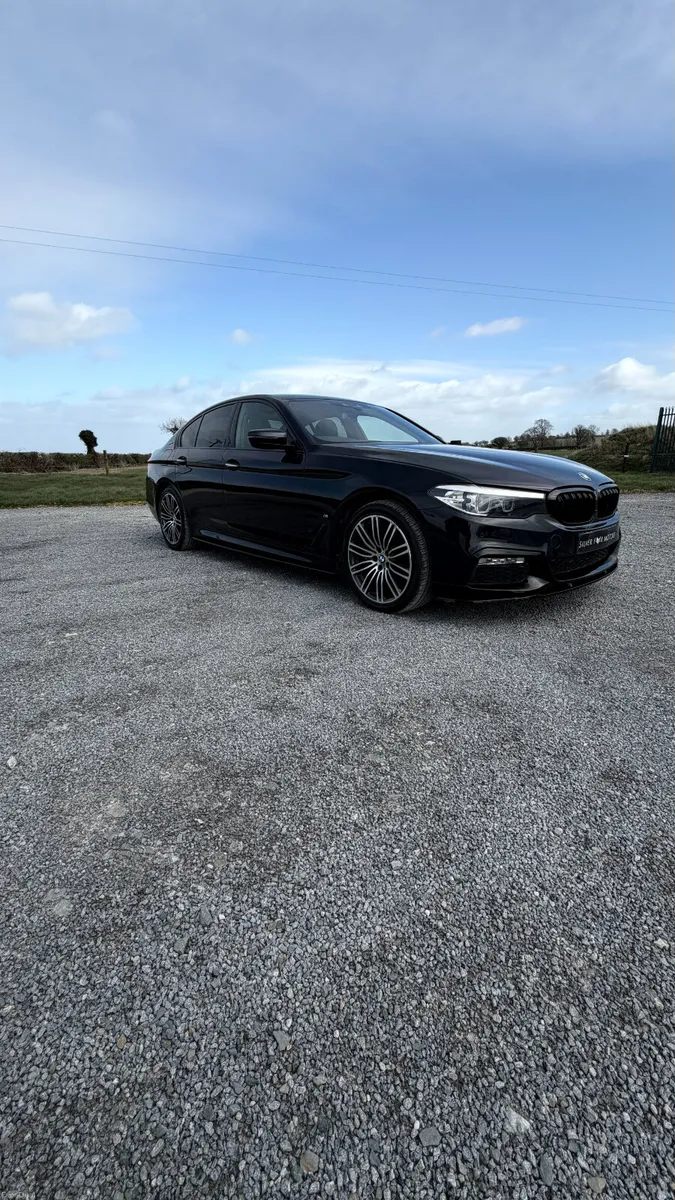 BMW 5-Series 2017 - Image 4