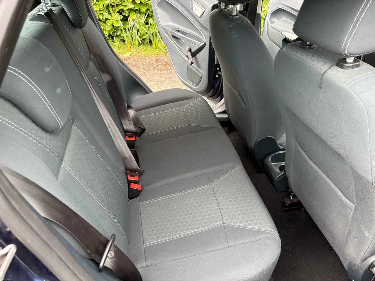2012Ford fiesta 1.2zetec - Image 4