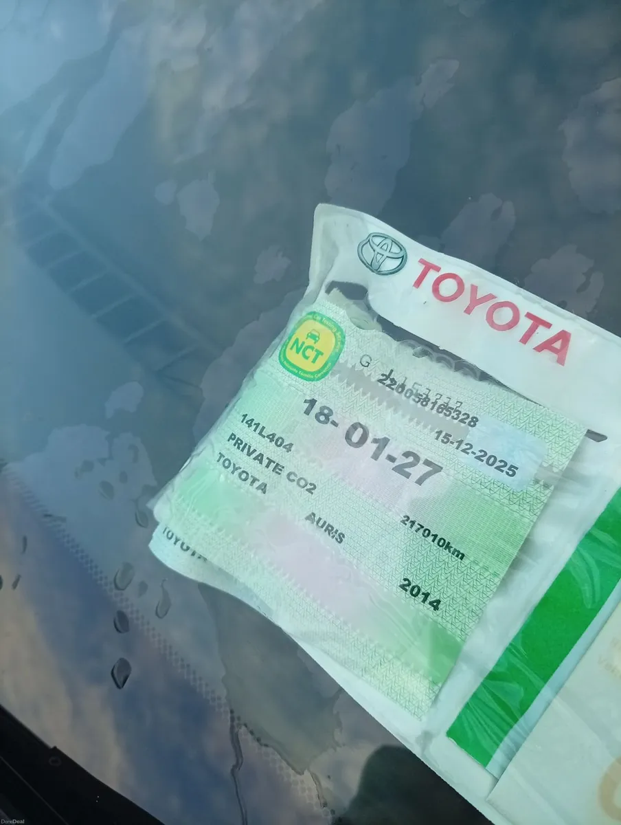 Toyota Auris 2014 - Image 4