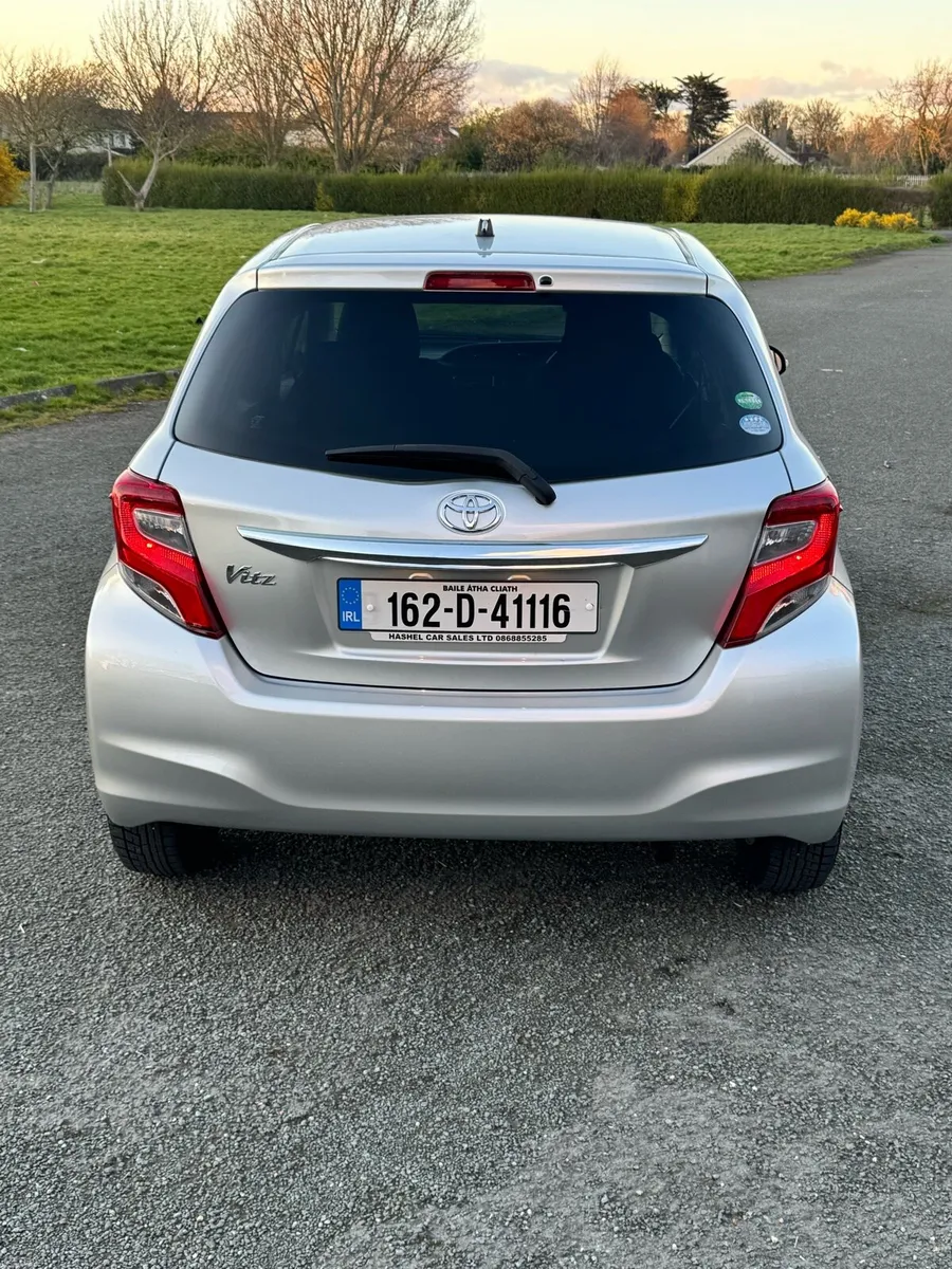 Toyota Vitz 1ltr Automatic Push Start low mileage - Image 4