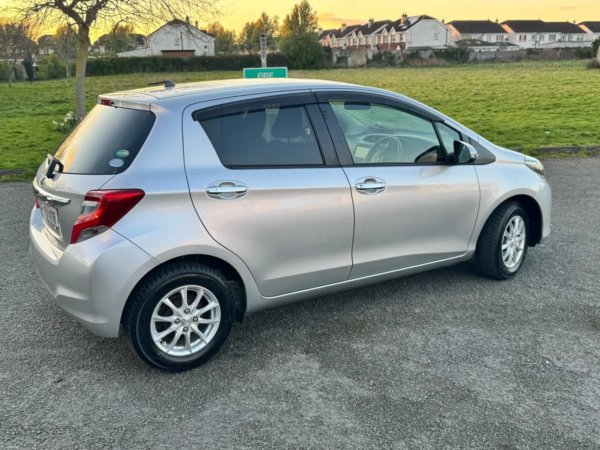 Toyota Vitz 1ltr Automatic Push Start low mileage - Image 3