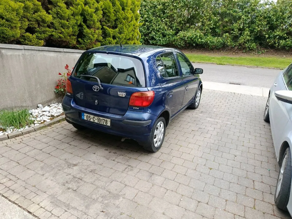 2005 Yaris - Image 2