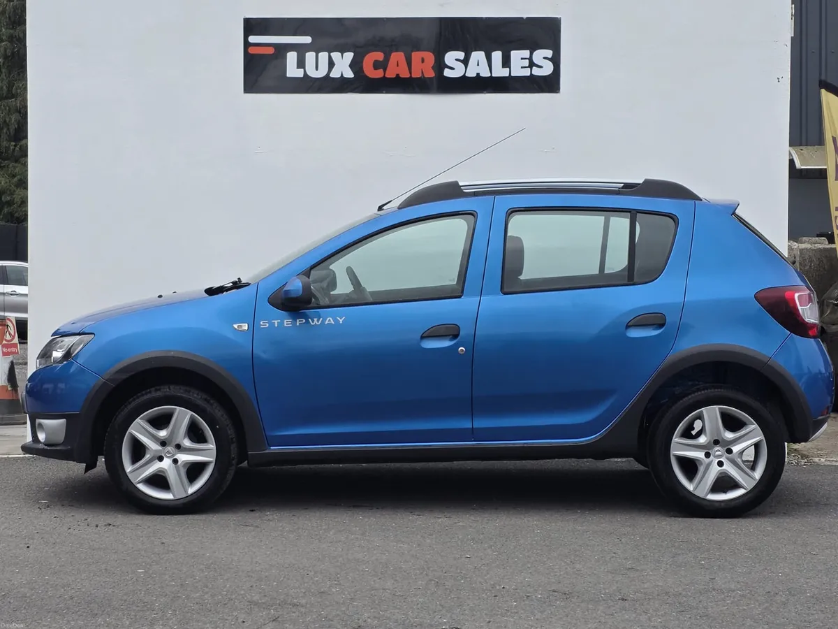 Dacia Sandero Stepway 2015 1.5DCI - Image 2