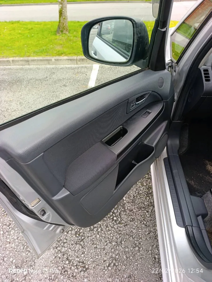 2013 Suzuki SX4 Automatic gearbox - Image 3