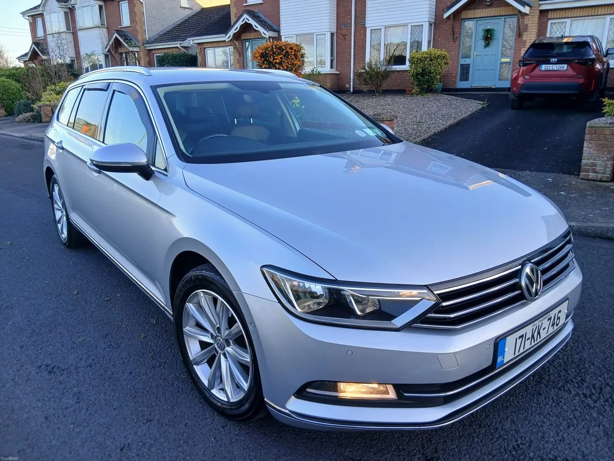2017 VOLKSWAGEN PASSAT ESTATE HIGHLINE BE - Image 1