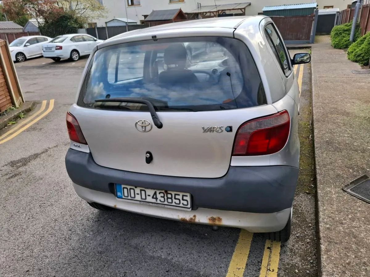 TOYOTA YARIS - Image 3