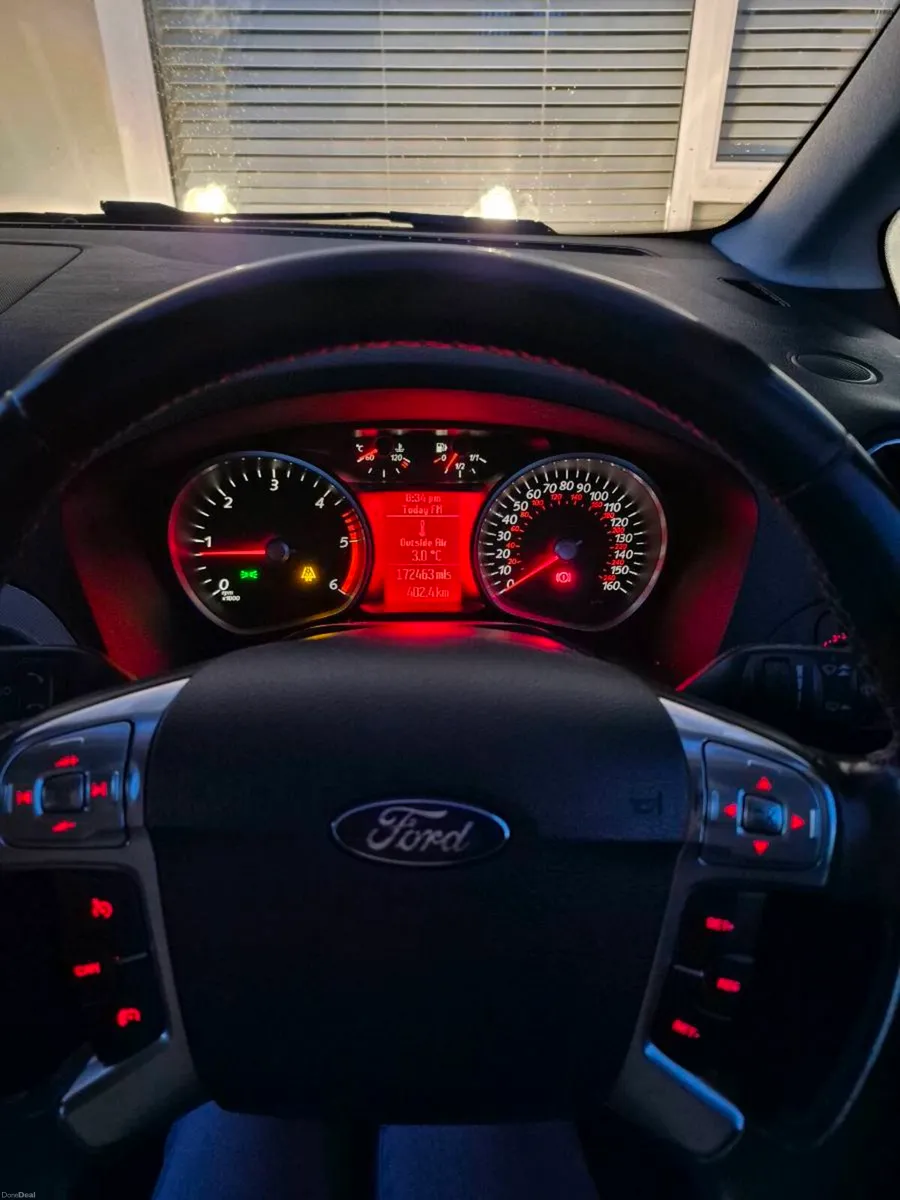 Ford Galaxy - Image 3