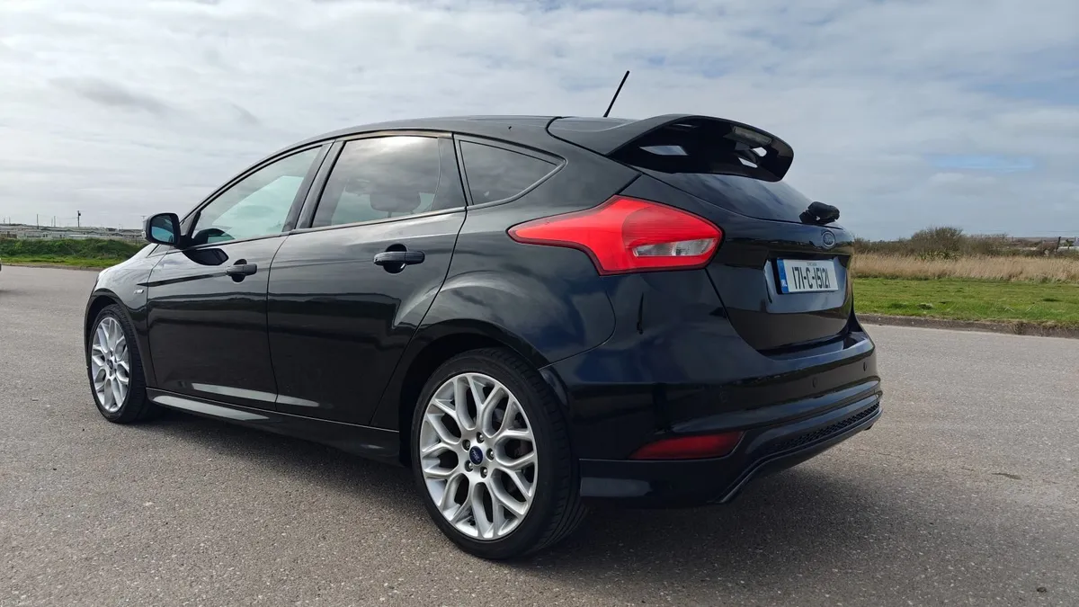 Ford Focus ST Line - Image 2
