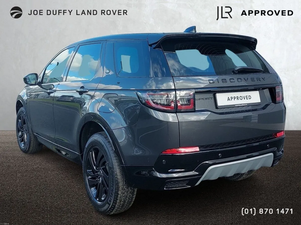 Land Rover Discovery Sport 1.5 Litre PHEV Dynamic - Image 3