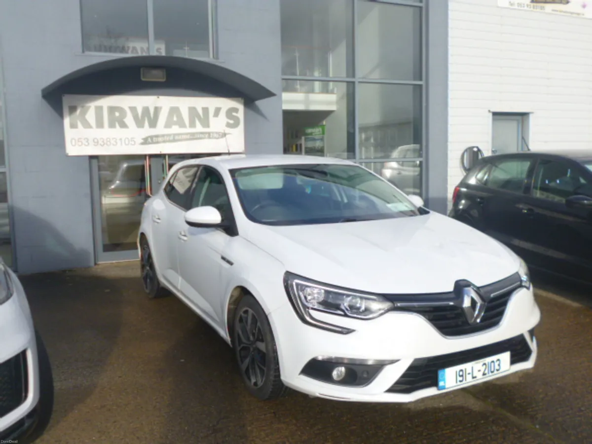 Renault Megane 1.3L 140 GPF ICONIC 2019 - Image 2