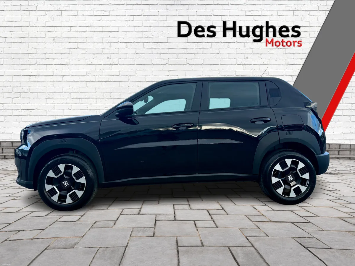 Fiat Grand Panda Icon Electric - Image 4