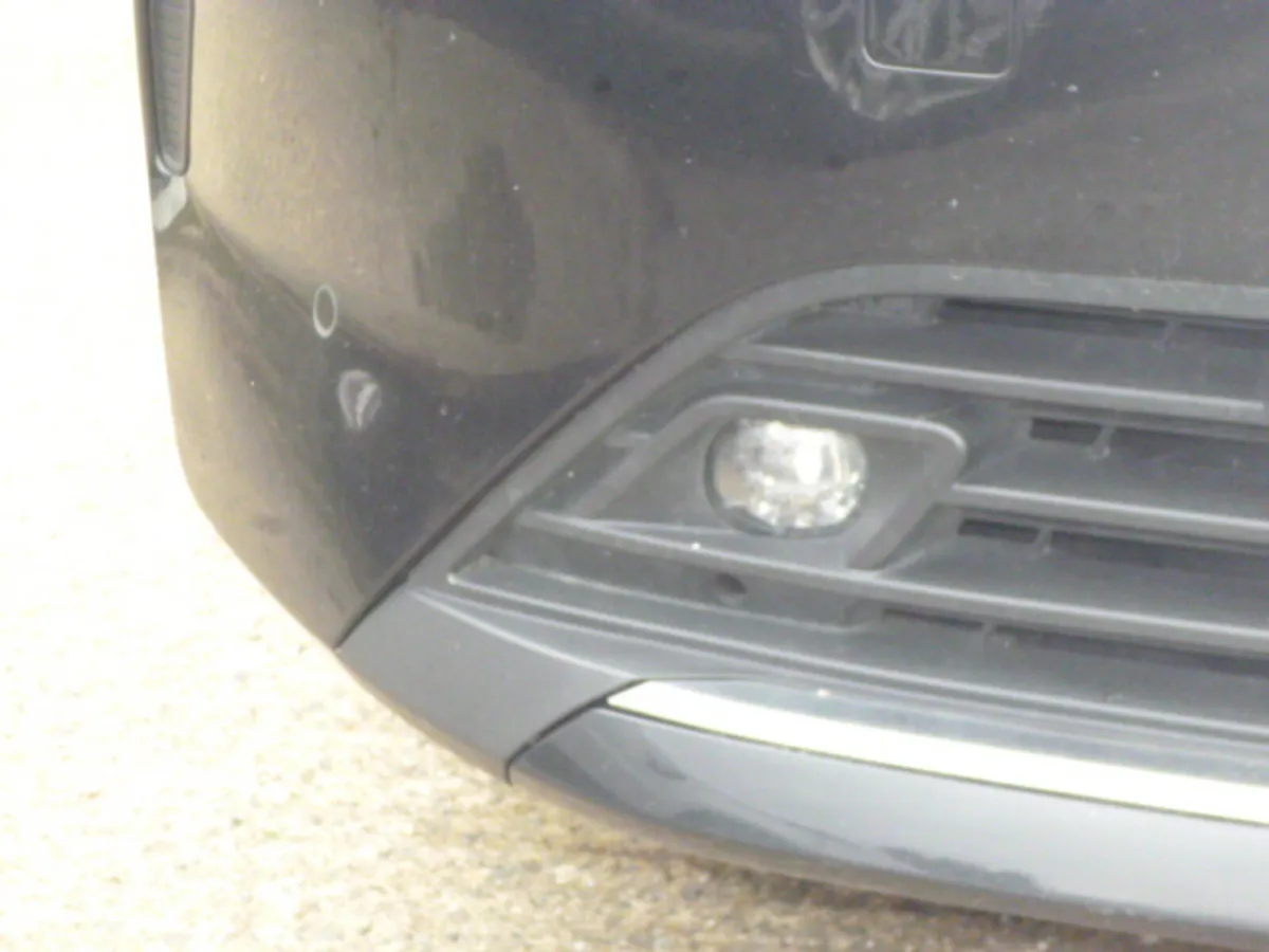 Opel Astra 1.2L Turbo 110PS SC 2023 - Image 4