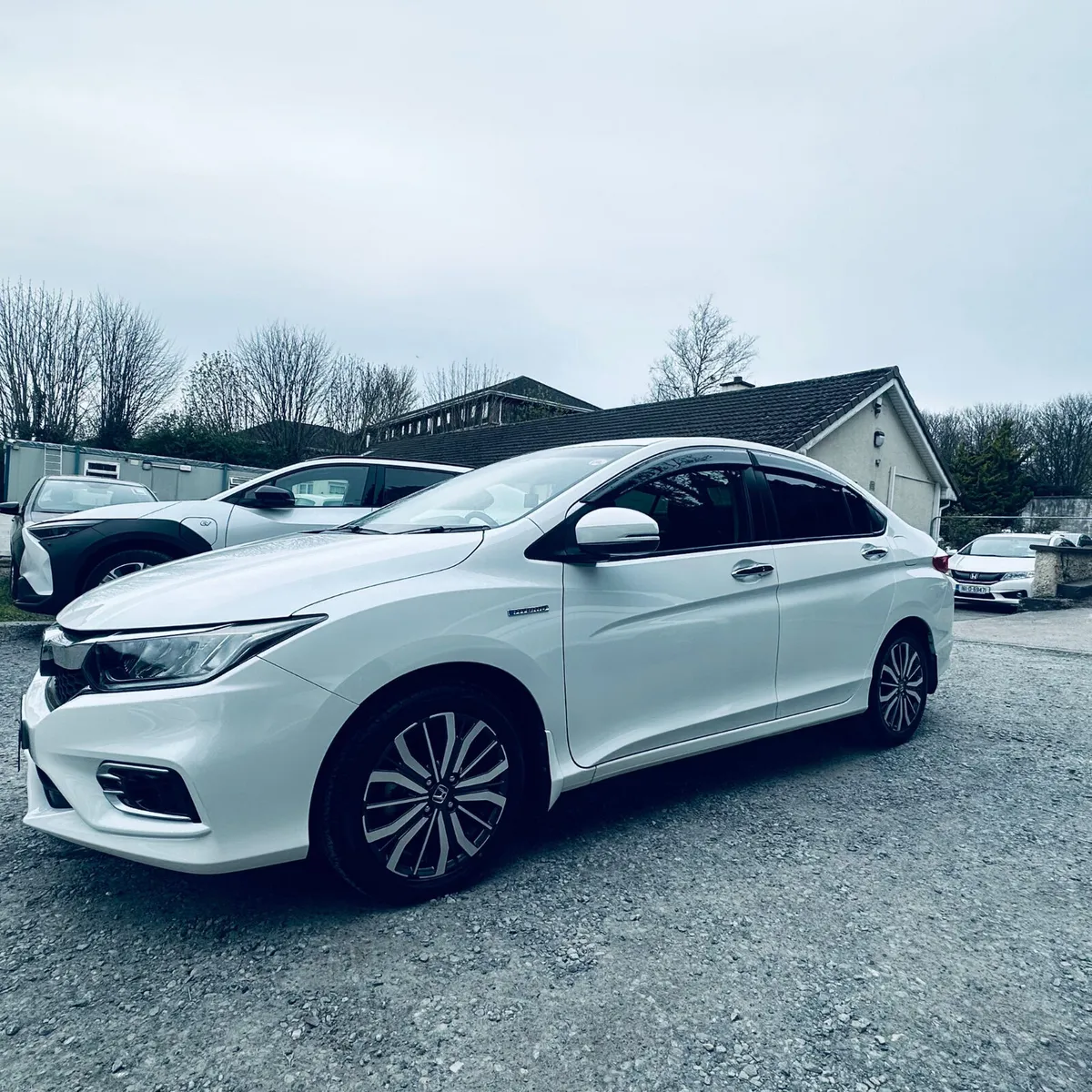 HONDA GRACE/CIVIC 2018 1.5 HYBRID 45K MILES - Image 3